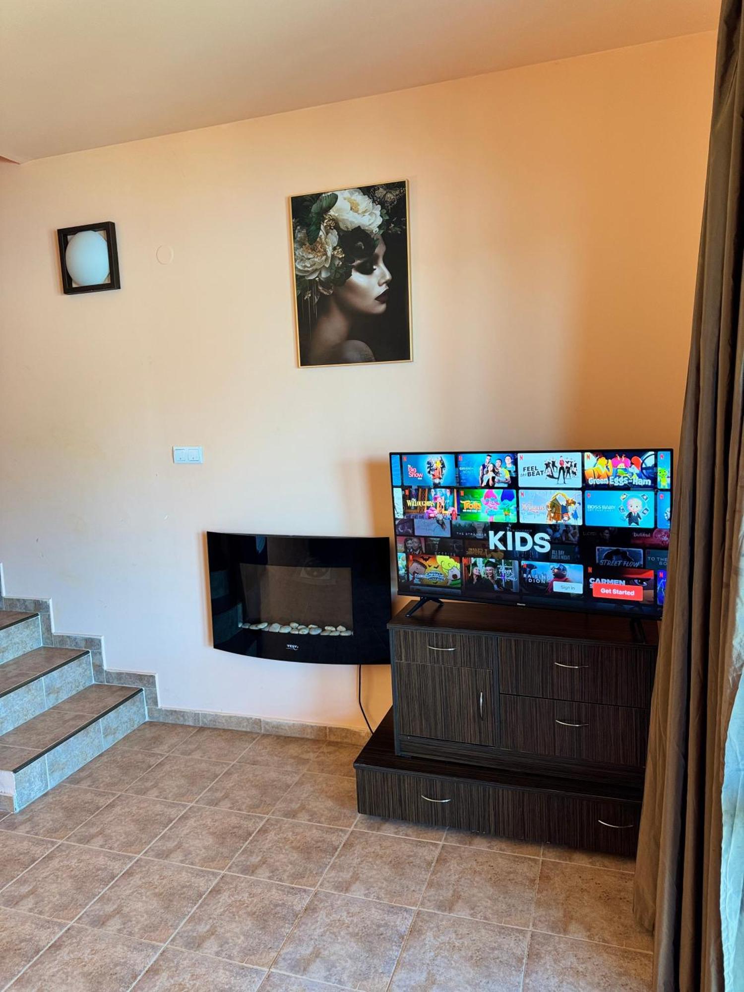 מלון סרניצה Vip Complex מראה חיצוני תמונה